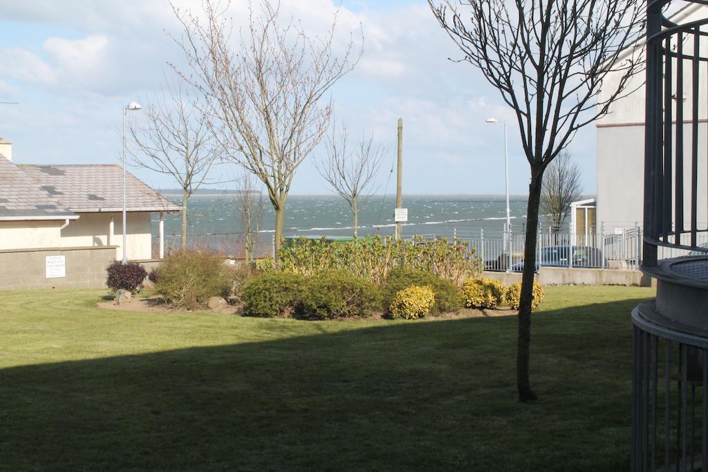 Serviced Apartments Wexford Szoba fotó